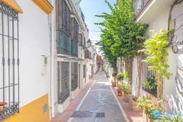 3 bedroom House for Sale in Marbella-31201