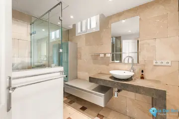2 bedroom Apartment for Sale in Puerto Banús-31270