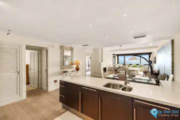 2 bedroom Apartment for Sale in Puerto Banús-31257