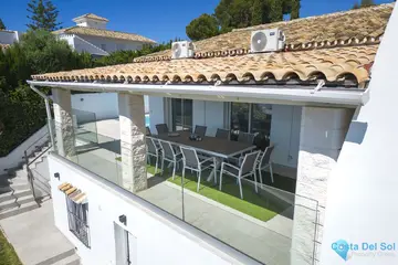 5 bedroom House for Sale in La Cala de Mijas-31330