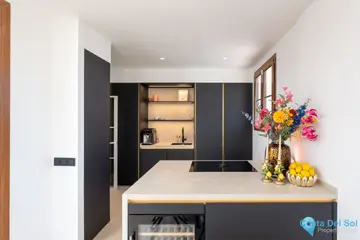 4 bedroom House for Sale in Estepona-31353