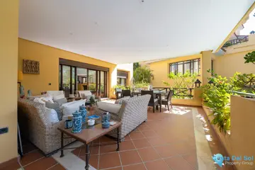 2 bedroom Apartment for Sale in Puerto Banús-31526