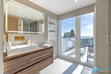 3 bedroom House for Sale in Riviera del Sol-31558