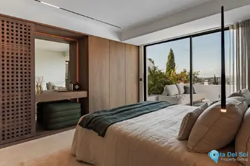 3 bedroom House for Sale in Nueva Andalucía-31576