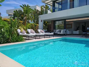 5 bedroom House for Sale in Estepona-31620