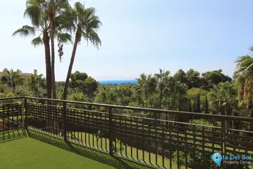 3 bedroom Apartment for Sale in Sierra Blanca-31863