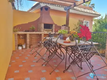 5 bedroom House for Sale in Nueva Andalucía-31913