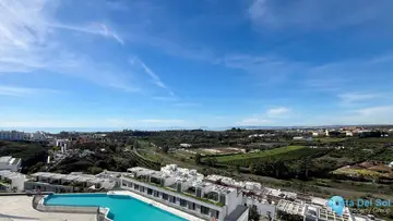 2 bedroom Apartment for Sale in New Golden Mile-82841