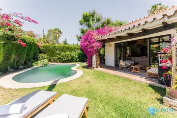 4 bedroom House for Sale in Atalaya