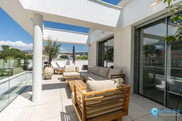 3 bedroom Apartment for Sale in Elviria-31983