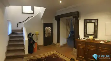 4 bedroom House for Sale in Estepona-32006