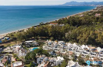 4 bedroom Apartment for Sale in Elviria