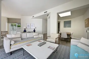 4 bedroom Apartment for Sale in Elviria-32108
