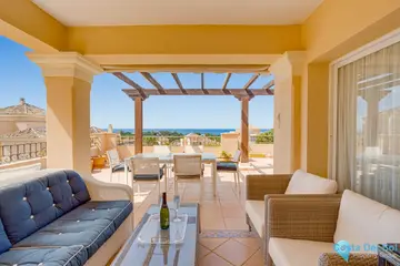 4 bedroom Apartment for Sale in Elviria-32201
