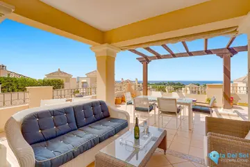 4 bedroom Apartment for Sale in Elviria-32209