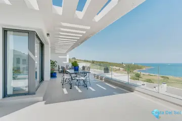 3 bedroom Apartment for Sale in La Alcaidesa-32241