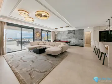 3 bedroom Apartment for Sale in Marbella-32290