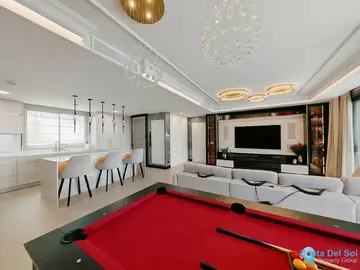 3 bedroom Apartment for Sale in Marbella-32295