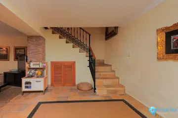 3 bedroom House for Sale in Marbella-32364