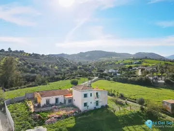 5 bedroom House for Sale in Coín