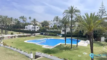 4 bedroom Apartment for Sale in Nueva Andalucía