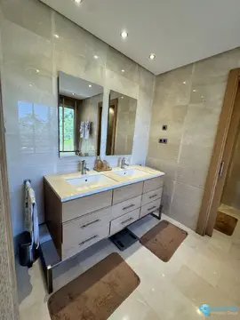 3 bedroom Apartment for Sale in Sierra Blanca-32628
