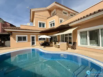 6 bedroom House for Sale in Playamar-32636