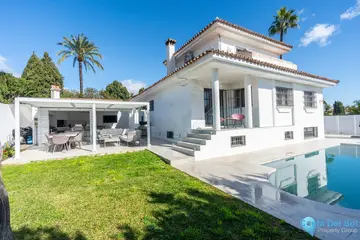 5 bedroom House for Sale in El Paraiso-32647