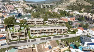 3 - 4 bedroom House for Sale in Málaga Este