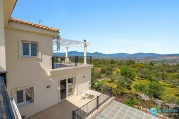 4 bedroom House for Sale in Alhaurín el Grande-32692
