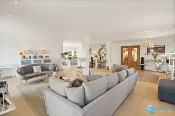 4 bedroom House for Sale in Alhaurín el Grande-32694