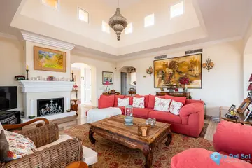 4 bedroom Apartment for Sale in Elviria-32708