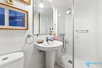 3 bedroom Apartment for Sale in Málaga Centro-32742
