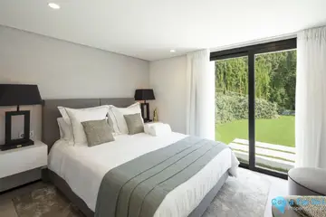 1136m2 Plot for Sale in New Golden Mile-32859