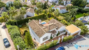 4 bedroom House for Sale in Istán
