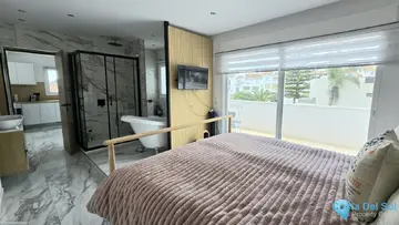 8 bedroom House for Sale in Riviera del Sol-32945