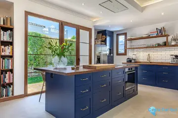 4 bedroom House for Sale in Selwo-32948