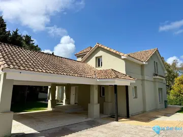 6 bedroom House for Sale in Sotogrande Costa