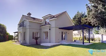 6 bedroom House for Sale in Sotogrande Costa