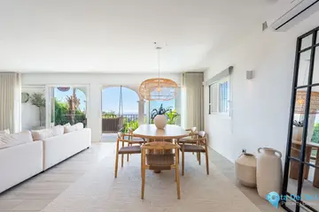 4 bedroom House for Sale in Istán-33021