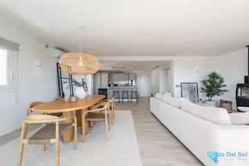4 bedroom House for Sale in Istán-33026