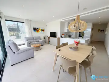 3 bedroom Apartment for Sale in Estepona-101147