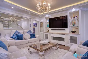 4 bedroom House for Sale in Marbella-33101