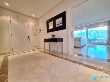 3 bedroom Apartment for Sale in Nueva Andalucía-33224
