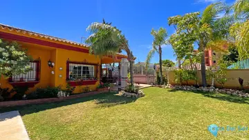 6 bedroom House for Sale in Reserva de Marbella-33327