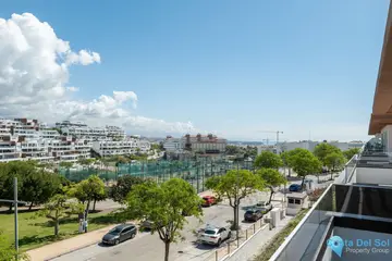 2 bedroom Apartment for Sale in Estepona-82925
