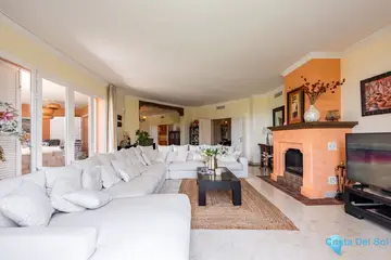 5 bedroom House for Sale in Casares Playa-33422