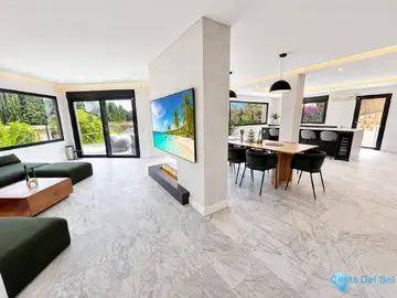 5 bedroom House for Sale in Riviera del Sol-33542
