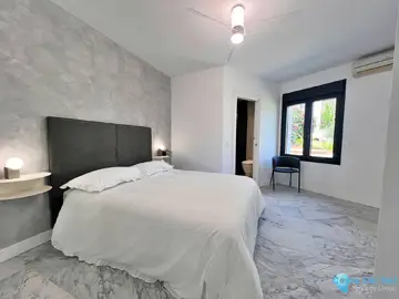 5 bedroom House for Sale in Riviera del Sol-33547