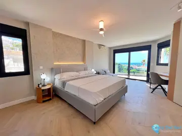 5 bedroom House for Sale in Riviera del Sol-33551